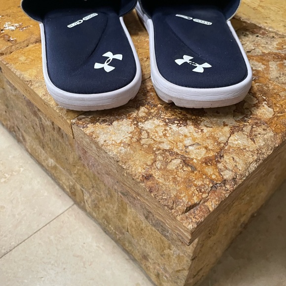 Under Armour Dark Blue and White Slides - Picture 5 of 6